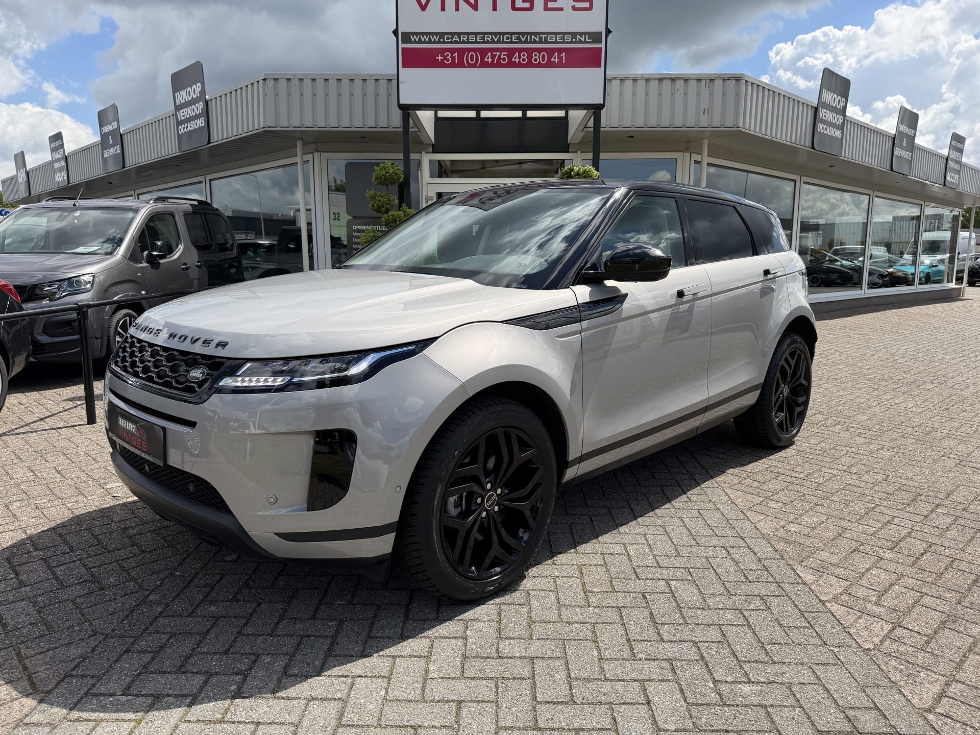 Range Rover Evoque 1.5 P160 HSE 2021 bij MRW Mobility Echt