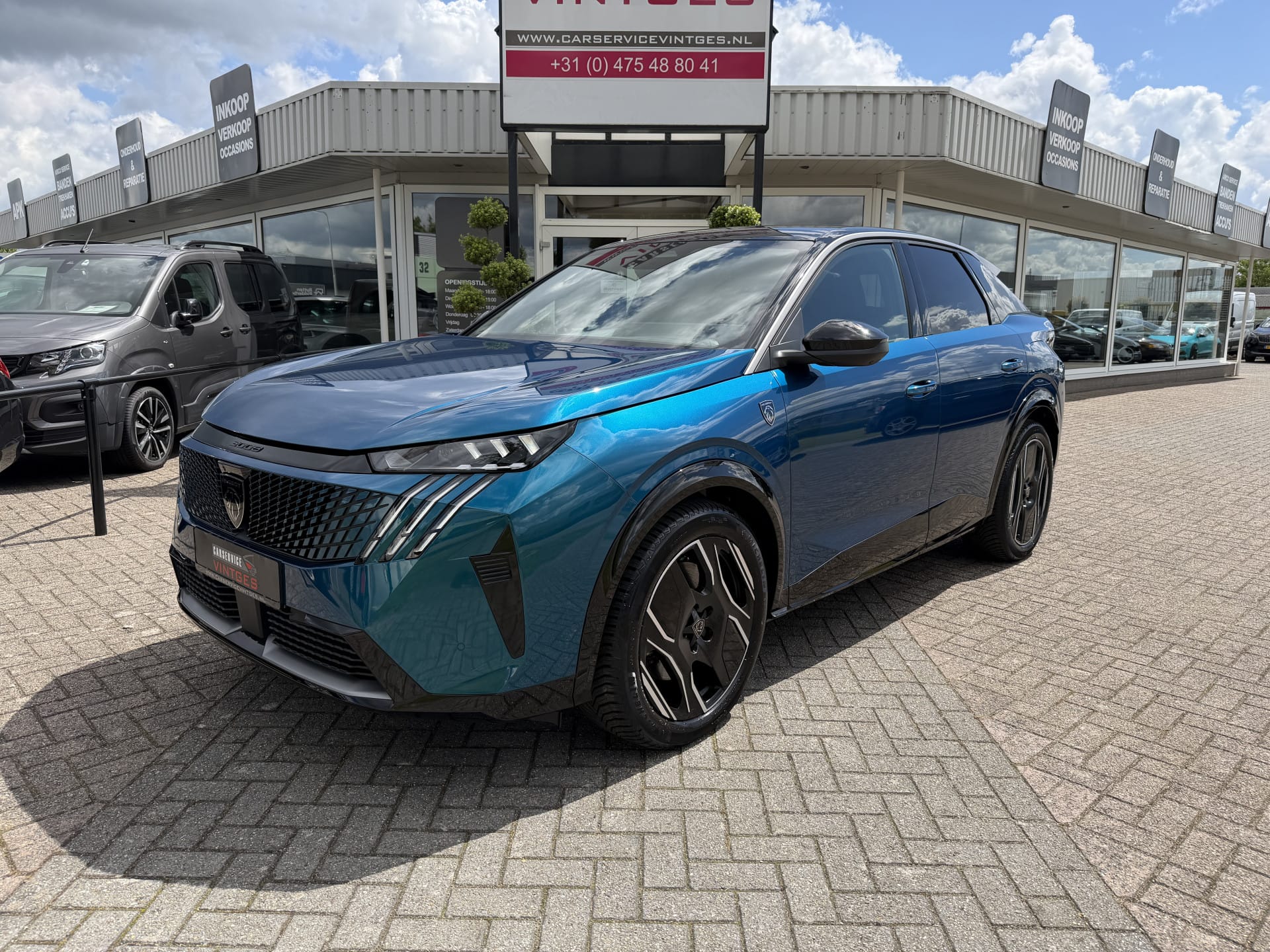 Peugeot e-3008 GT Avantage 210 73 kWh 2024 bij MRW Mobility Echt